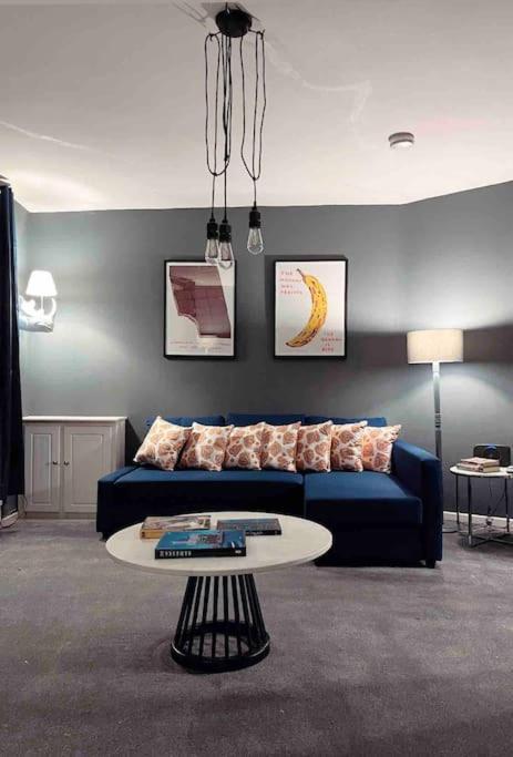 Hough Green Chester/Handbridge Sleeps 9 + Netflix מראה חיצוני תמונה